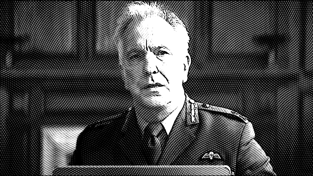 Eye in the sky: la guerra de los funcionarios