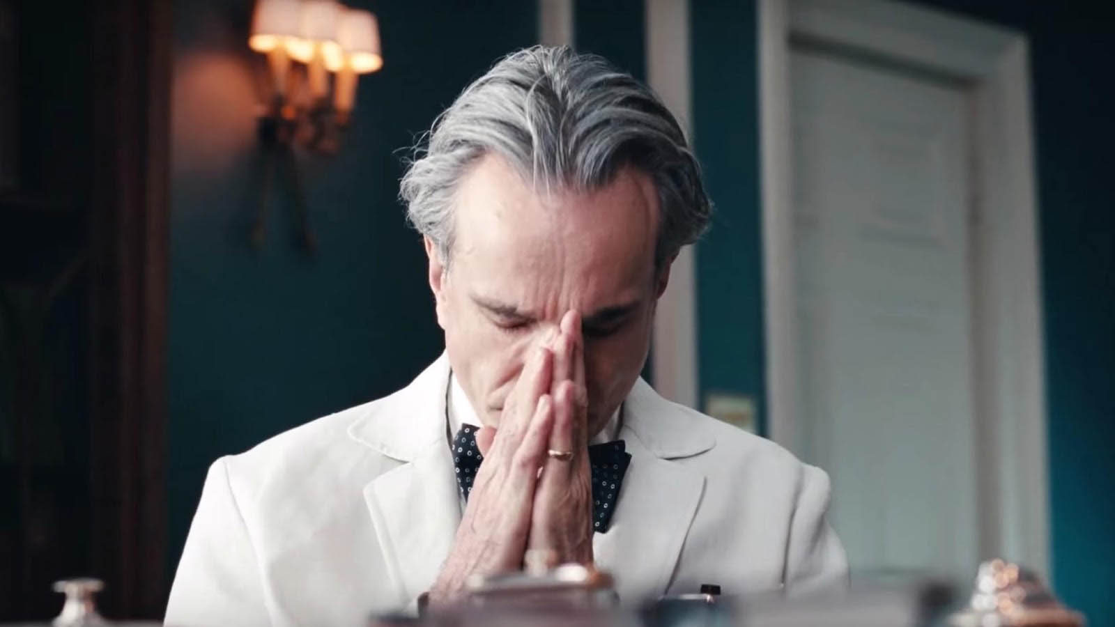 El Hilo Invisible: pasión masoquista