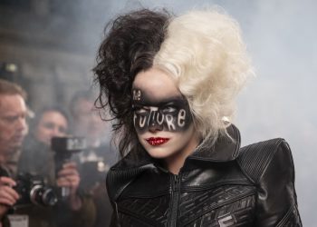 Cruella: el diablo viste de PUNK